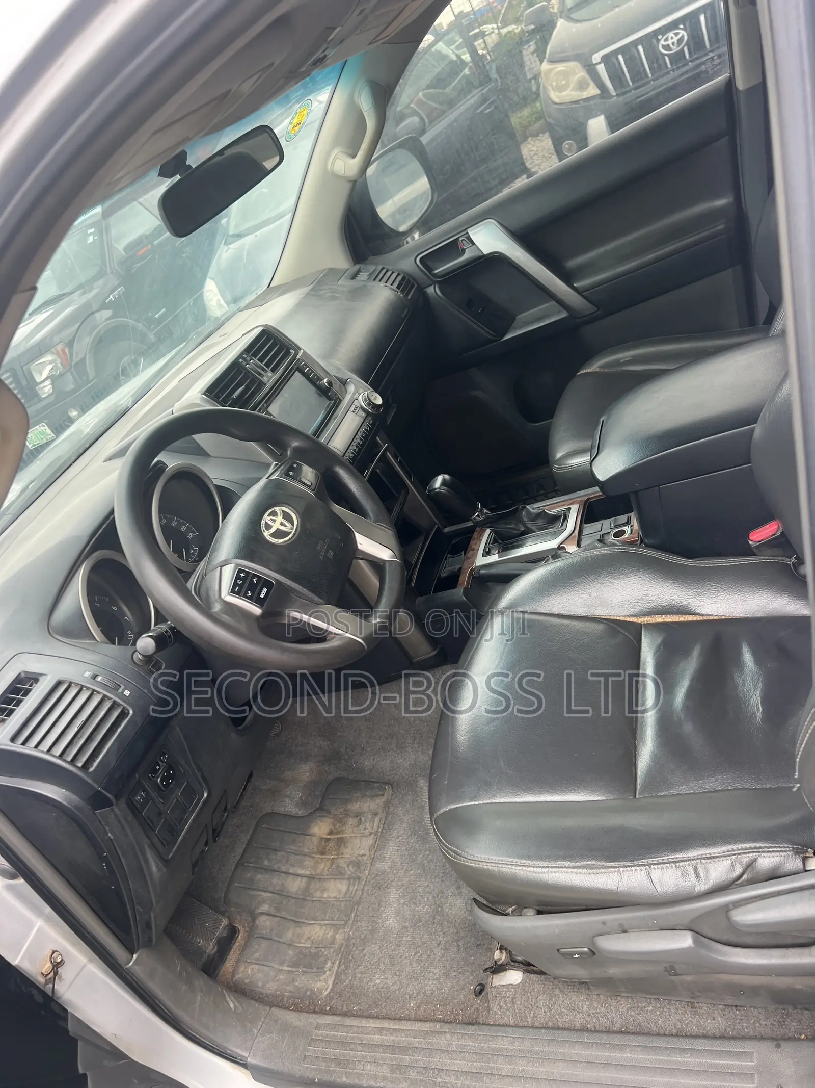 Toyota Land Cruiser Prado 2.7 i 2010 Silver