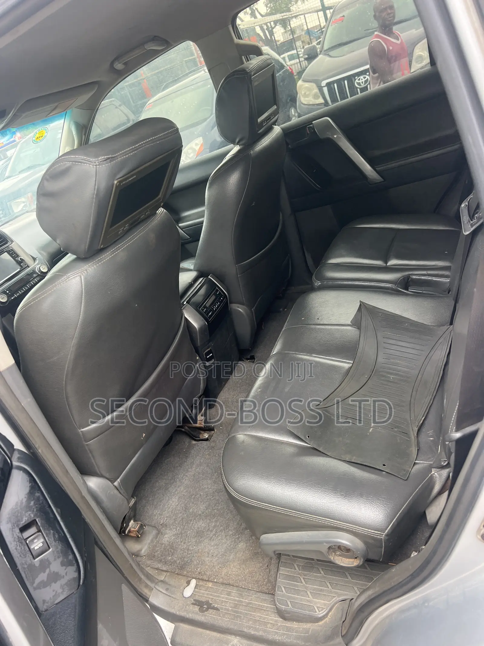 Toyota Land Cruiser Prado 2.7 i 2010 Silver