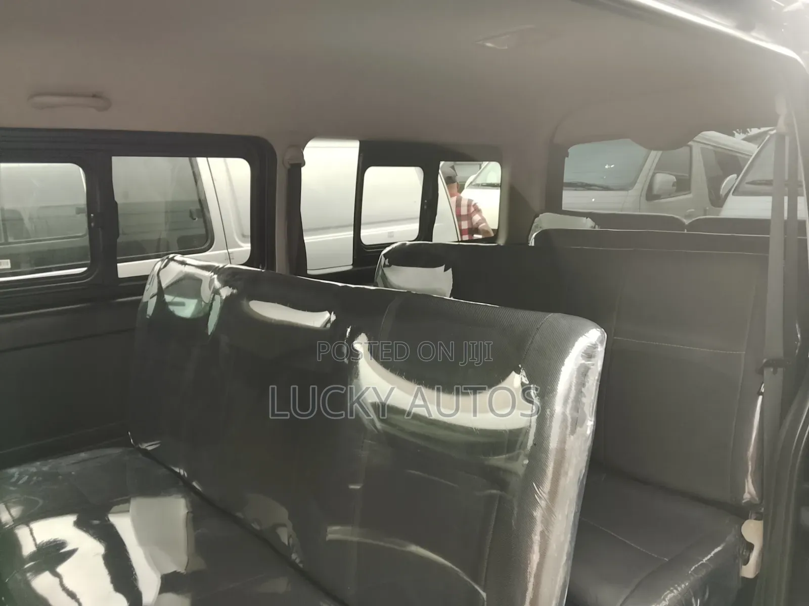Toyota HiAce 2015 Grey