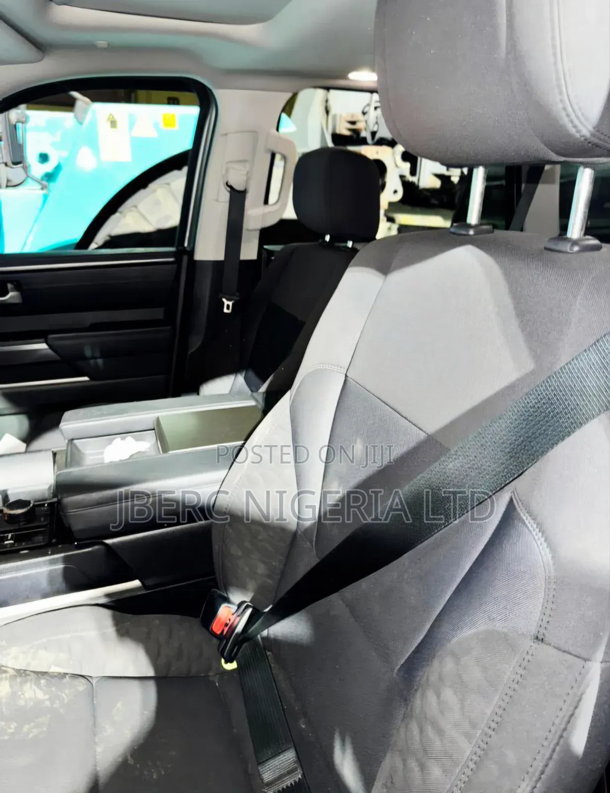 Toyota Sequoia 2024 Silver