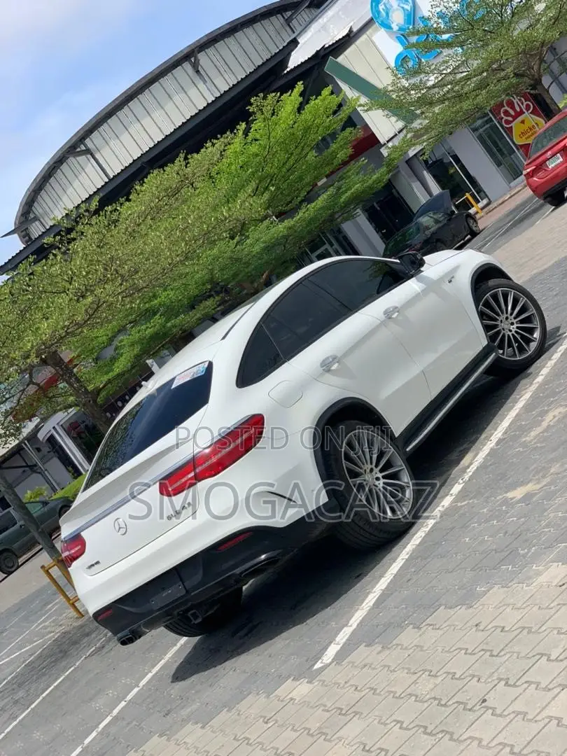 Mercedes-Benz GLE-Class AMG GLE 43 4MATIC 2019 White