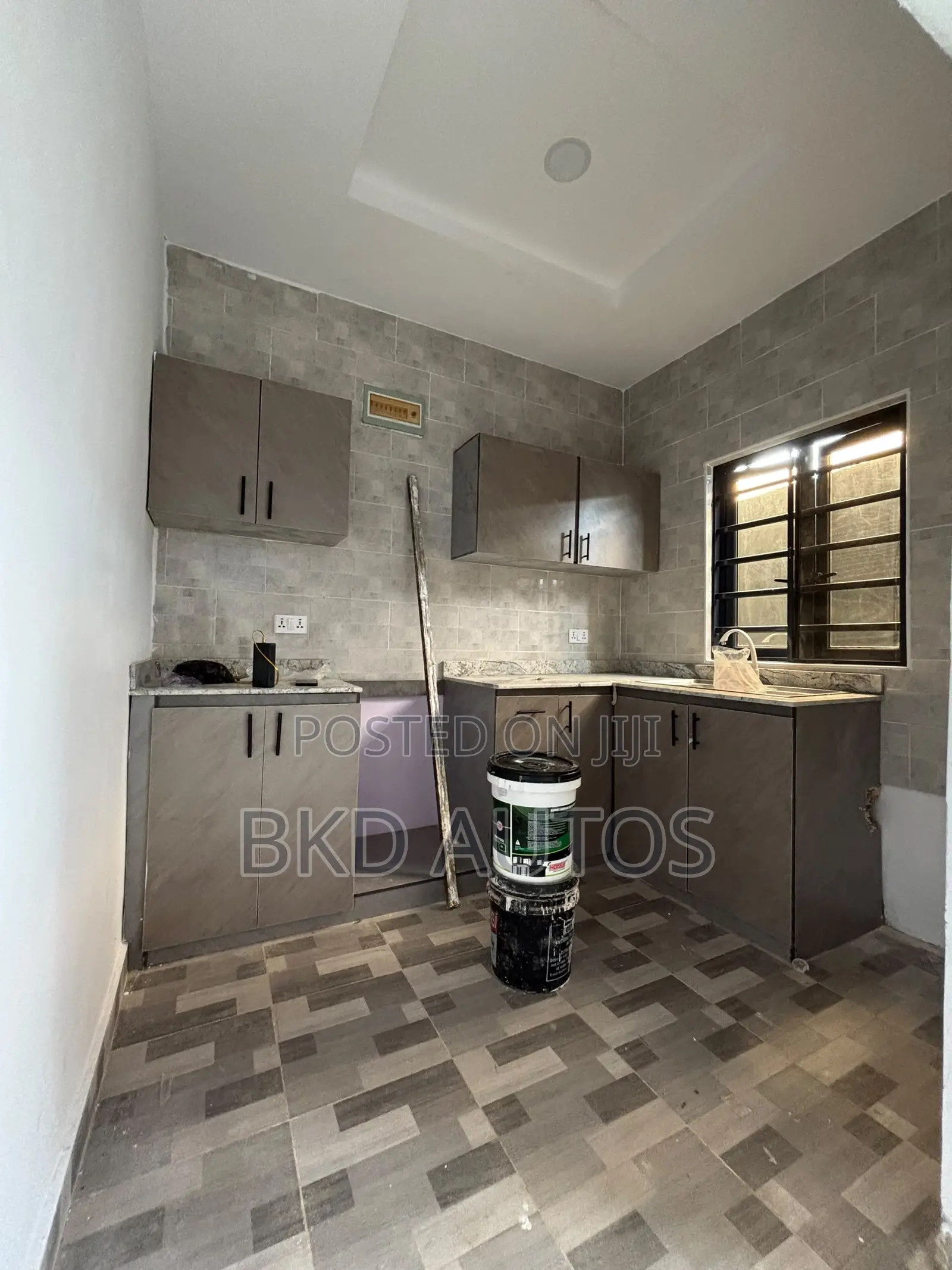2bdrm Duplex in Berger for sale