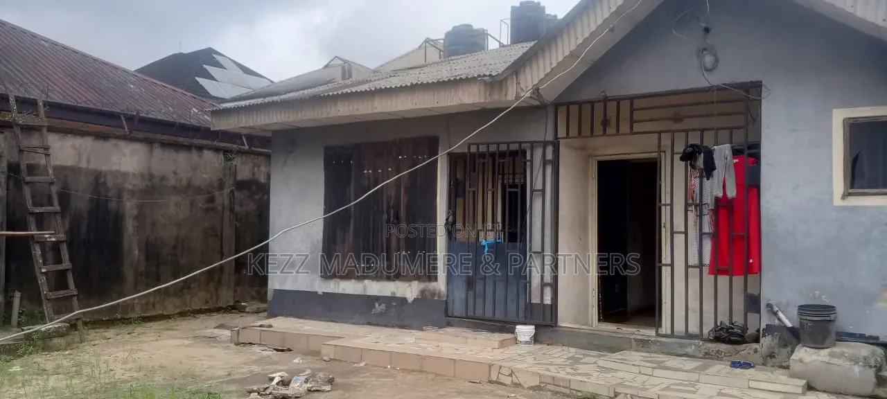 3bdrm Bungalow in In A Crescent, Haruk for sale