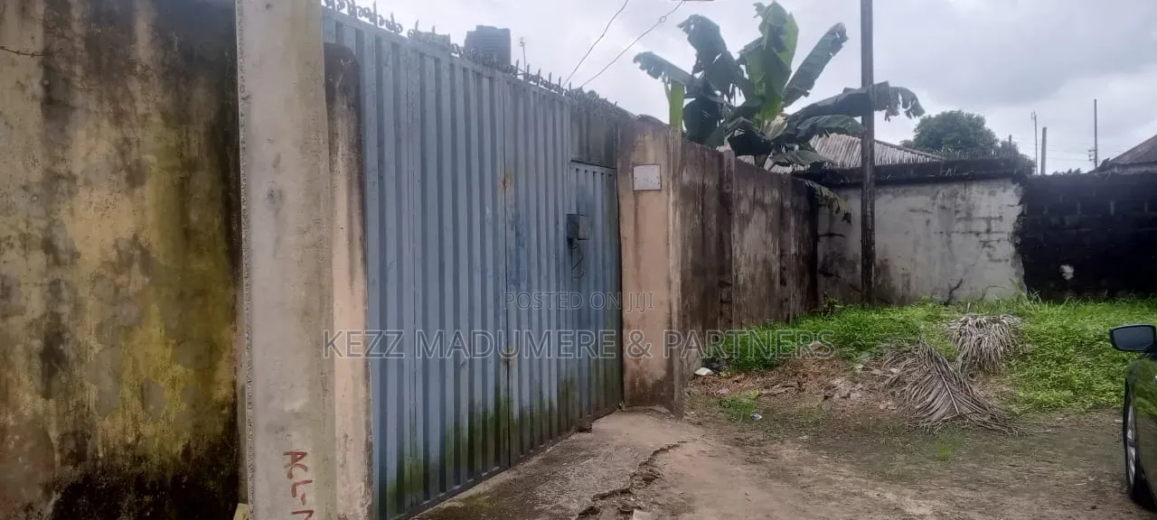 3bdrm Bungalow in In A Crescent, Haruk for sale