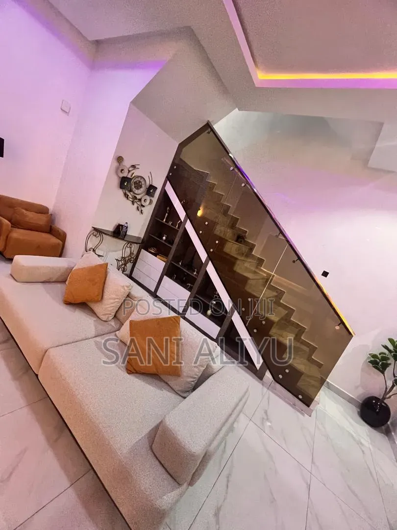 Furnished 4bdrm Townhouse/Terrace in Time 2 Apartment, Jahi for sale