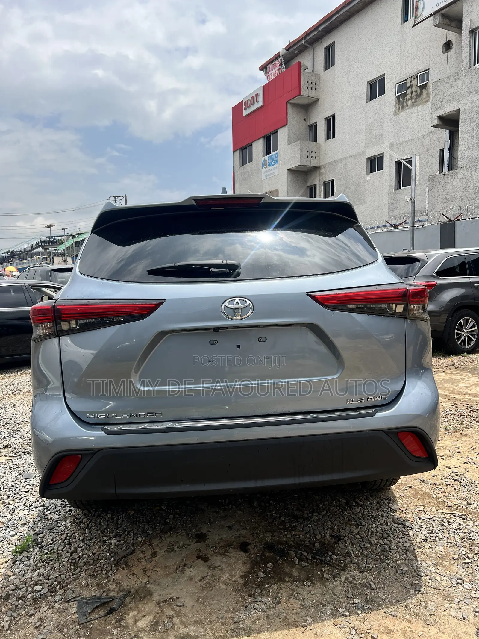 Toyota Highlander 2021 Blue