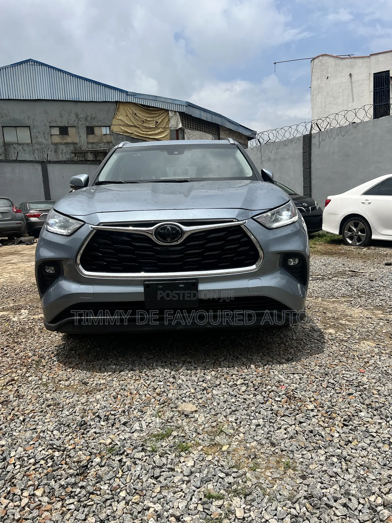 Toyota Highlander 2021 Blue