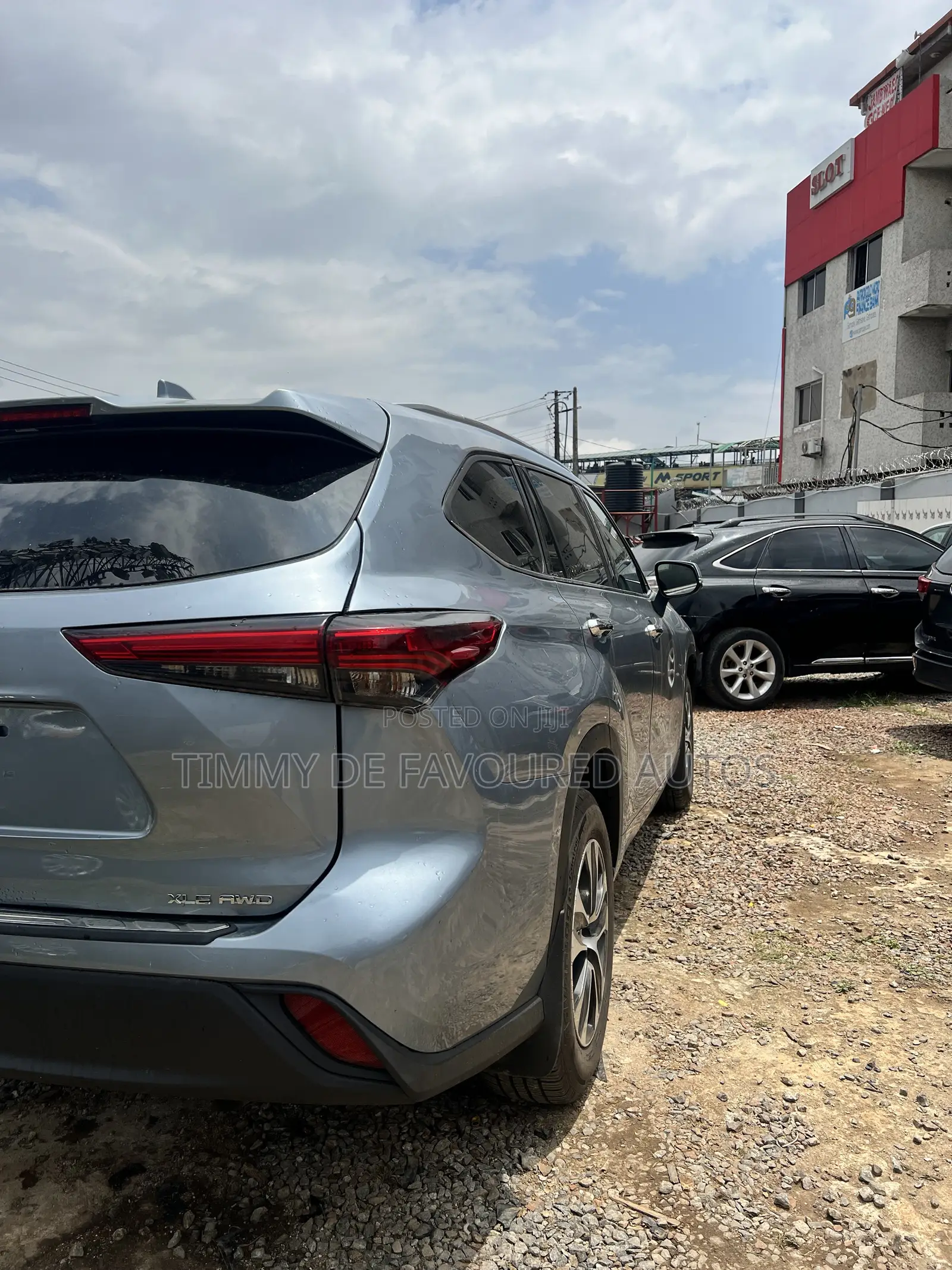 Toyota Highlander 2021 Blue