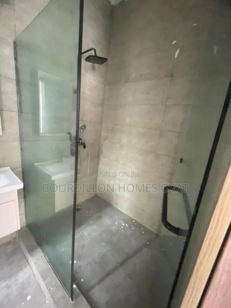 4bdrm Duplex in Orchid Lekki Lagos for rent