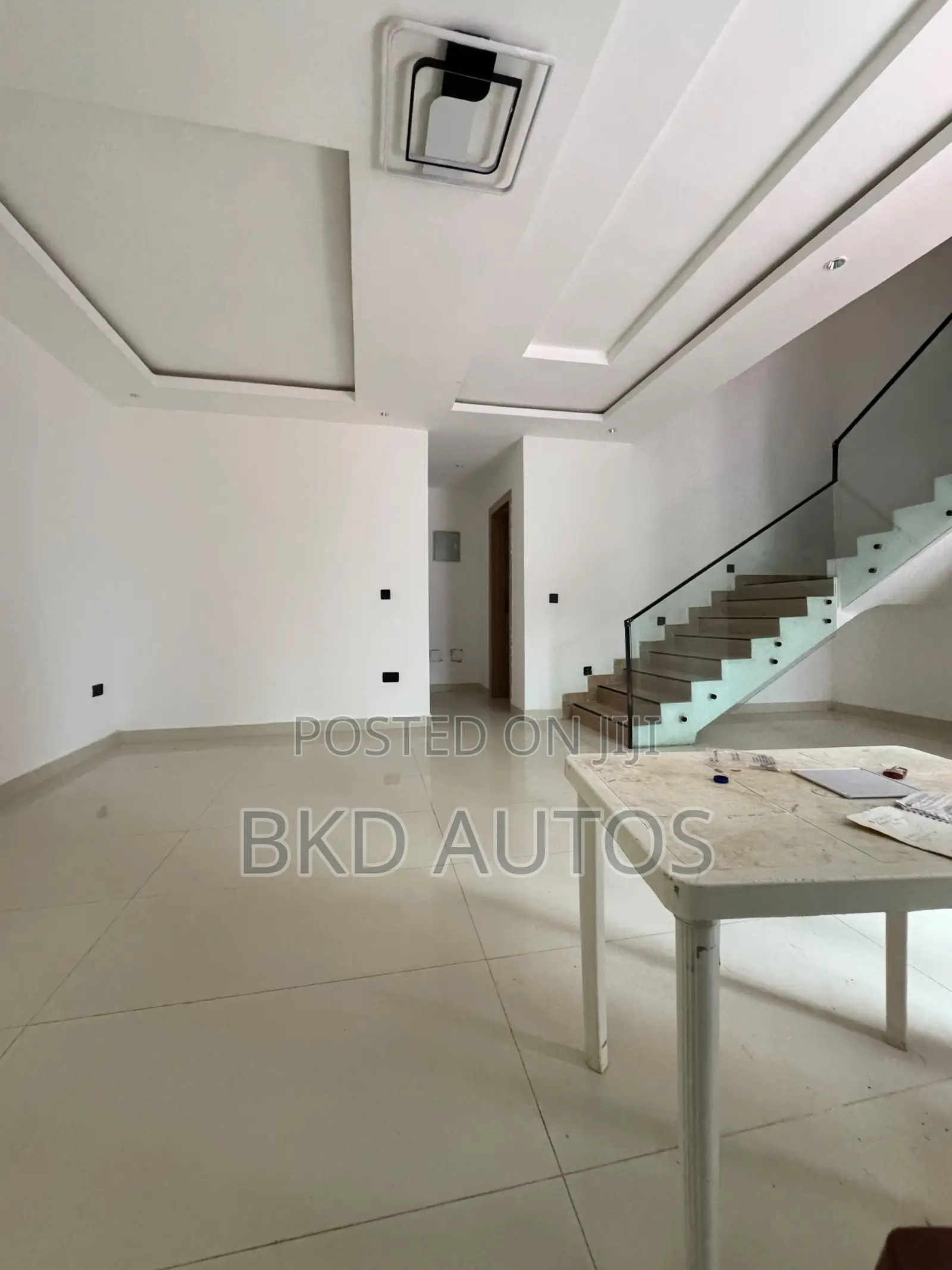 4bdrm Duplex in Opebi for sale