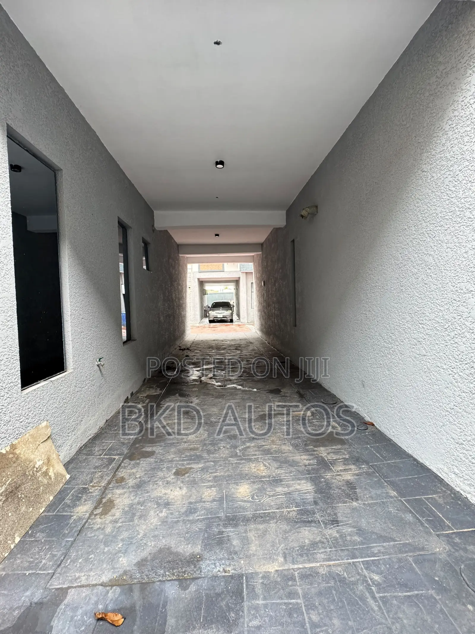4bdrm Duplex in Opebi for sale