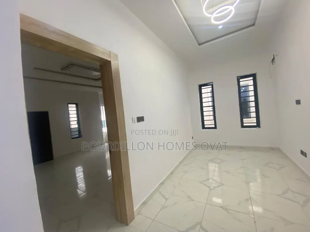 4bdrm Duplex in Orchid Lekki Lagos for rent