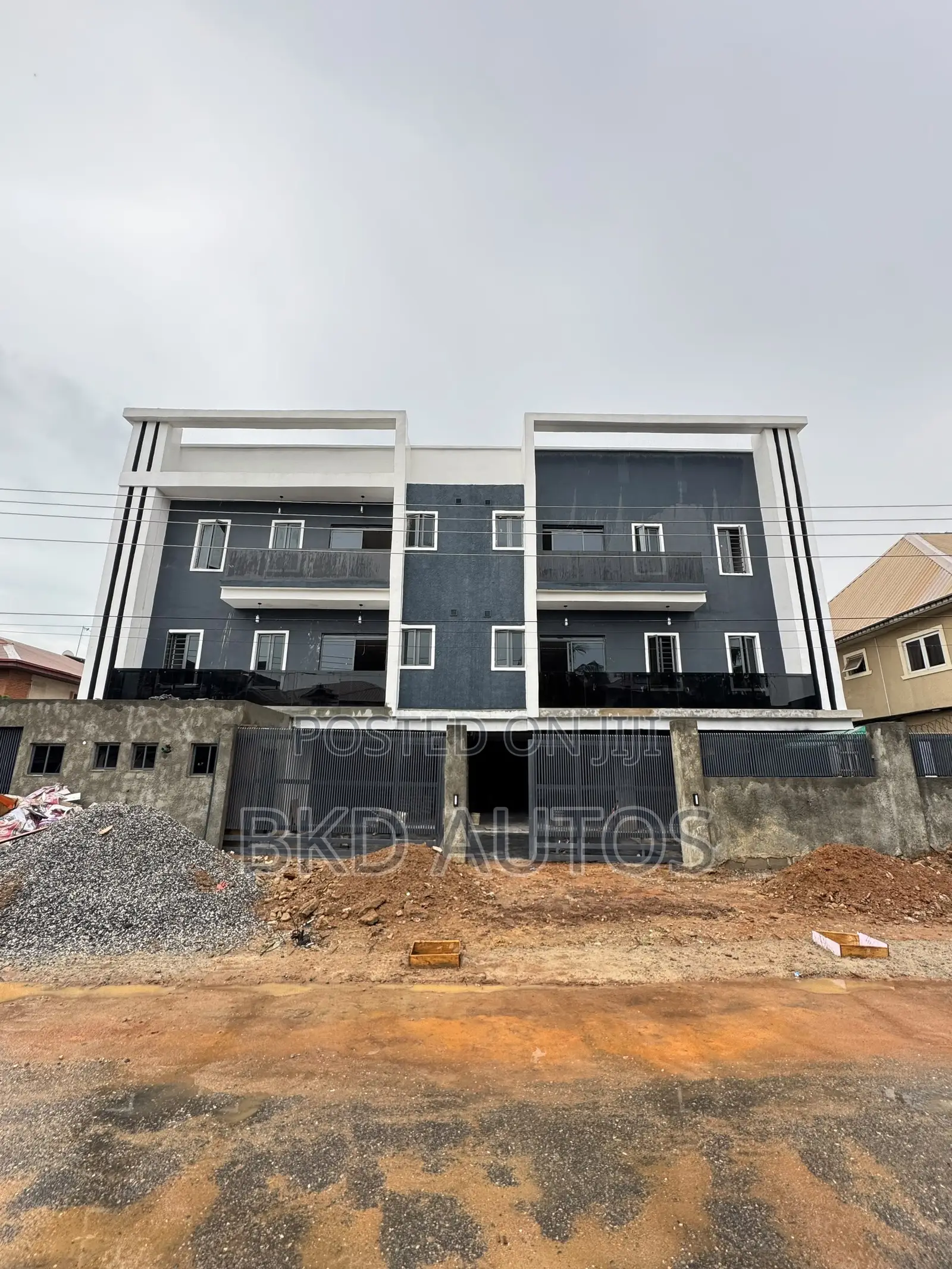 2bdrm Apartment in Magodo for sale