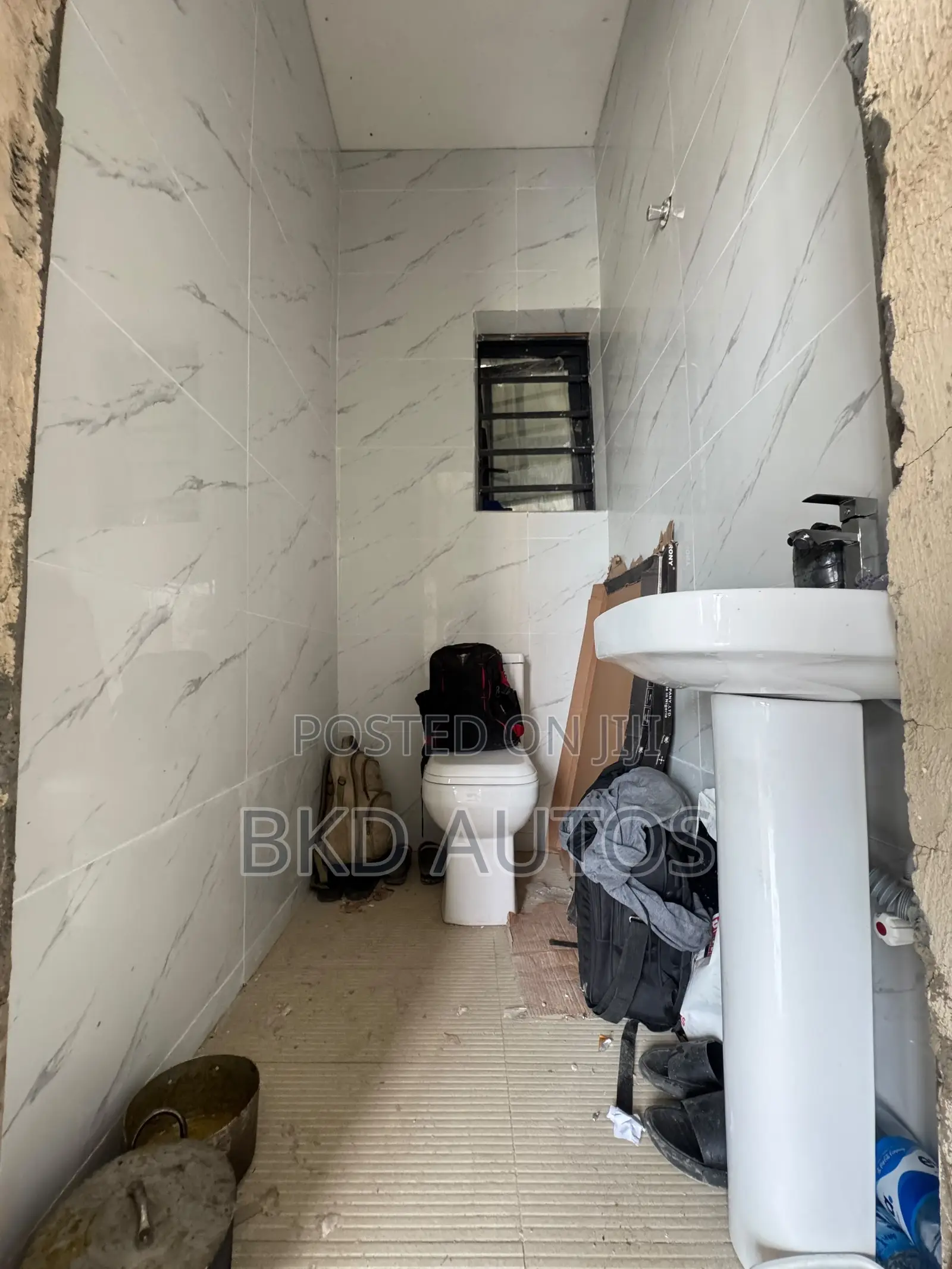 4bdrm Duplex in Surulere for sale