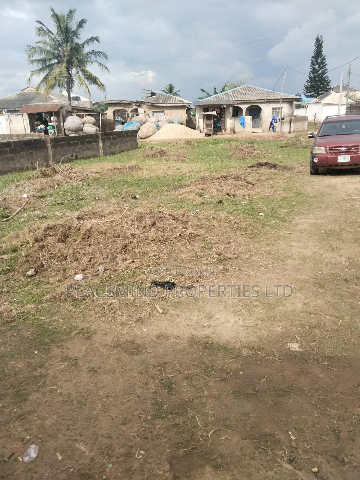 Land Space for Let or Lease in MoWe Teacher Estate