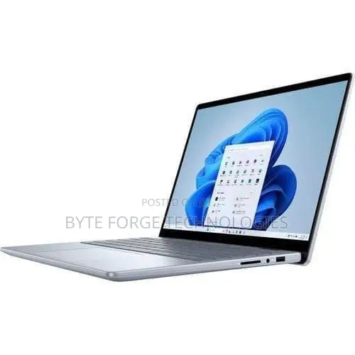 New Laptop Dell Inspiron 16 Plus 7640 16GB Intel Core Ultra 9 SSD 512GB