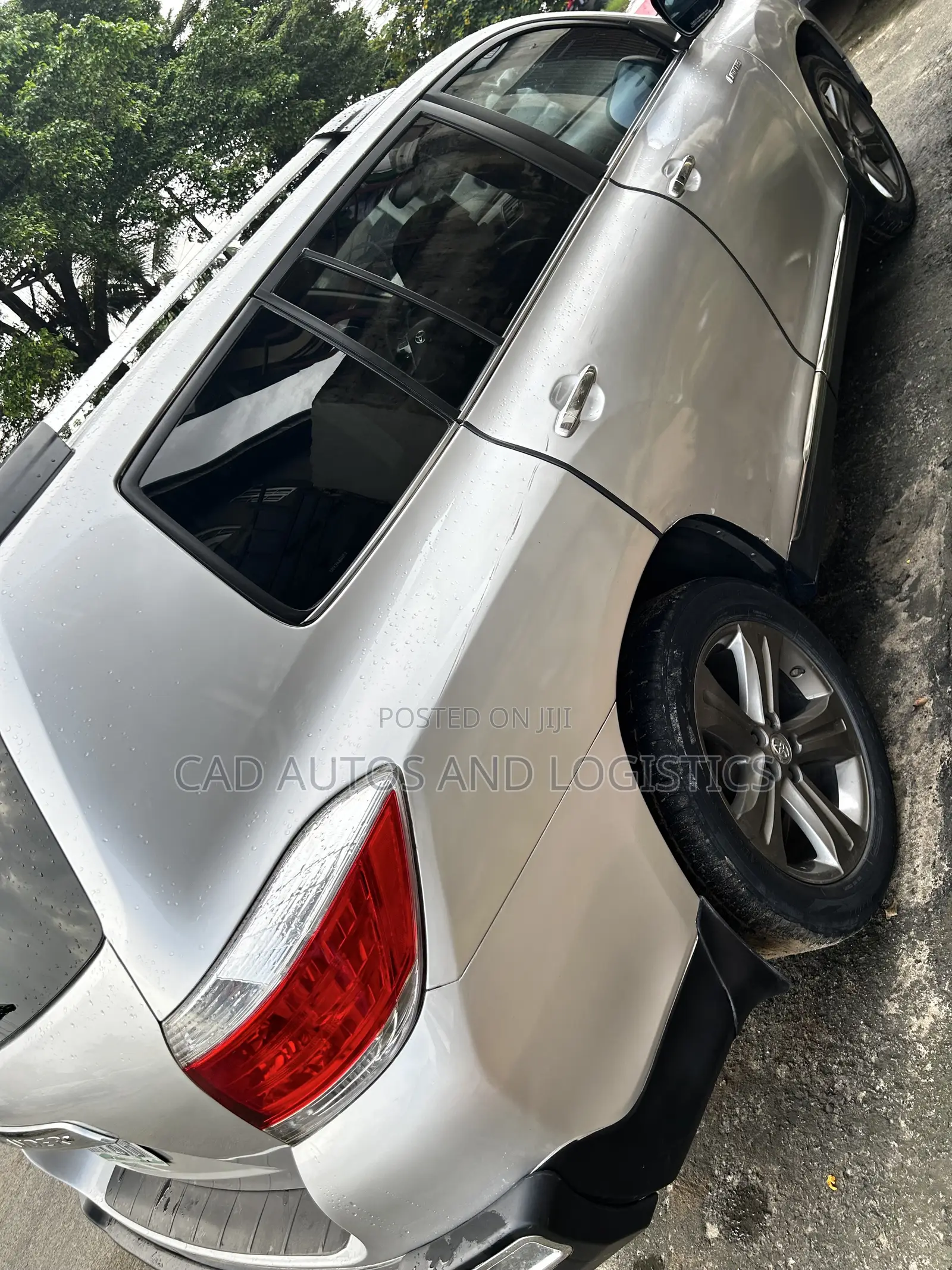 Toyota Highlander Limited 2011 Silver