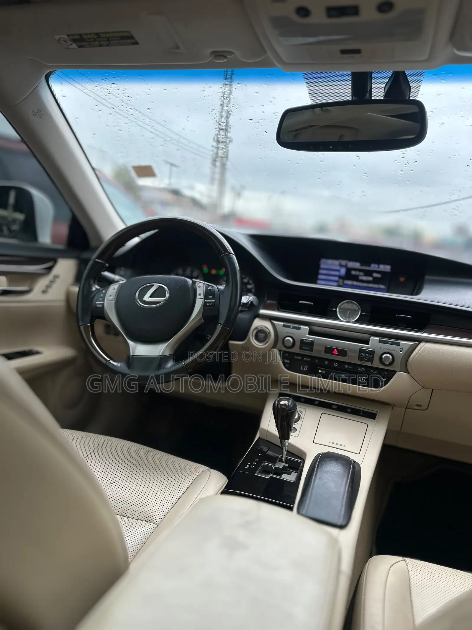 Lexus ES 350 FWD 2013 White
