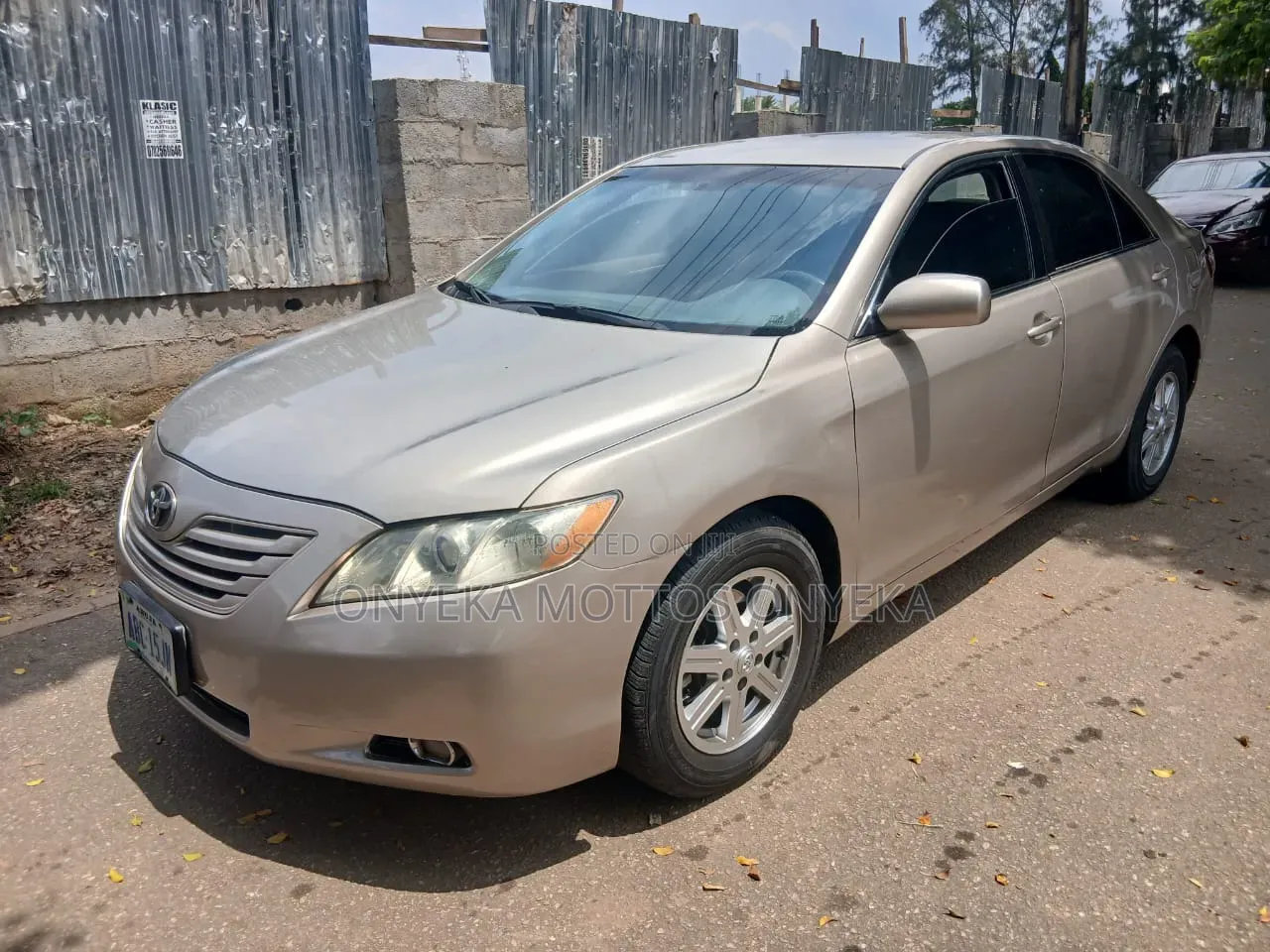 Toyota Camry 2008 Gold