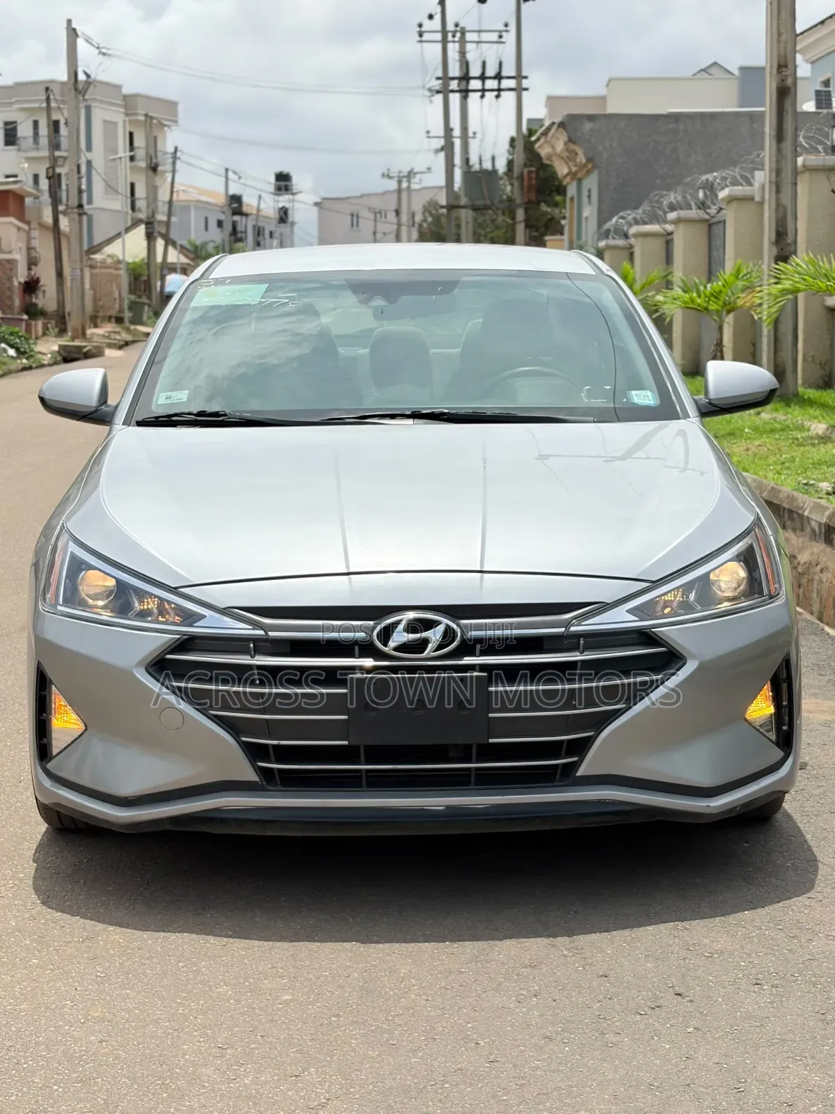 Hyundai Elantra 2019 Silver
