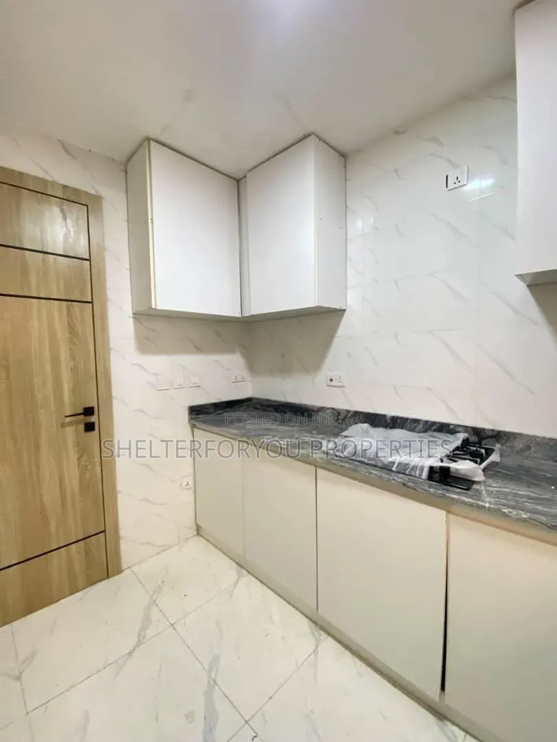 2bdrm Apartment in Ologolo for sale