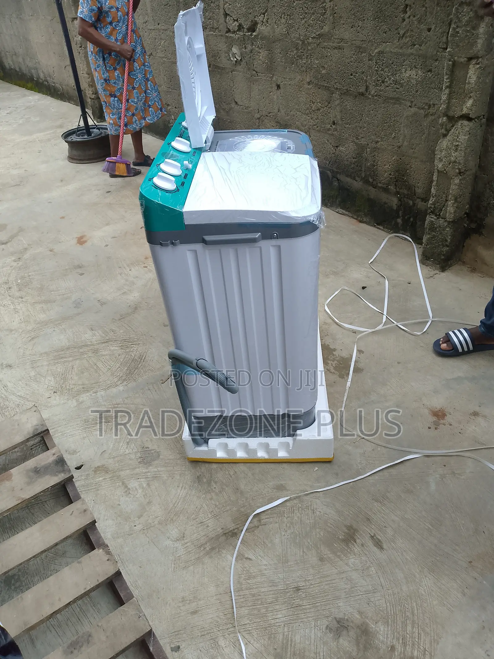 Hisense 11KG Top Load Washing Machine for Home