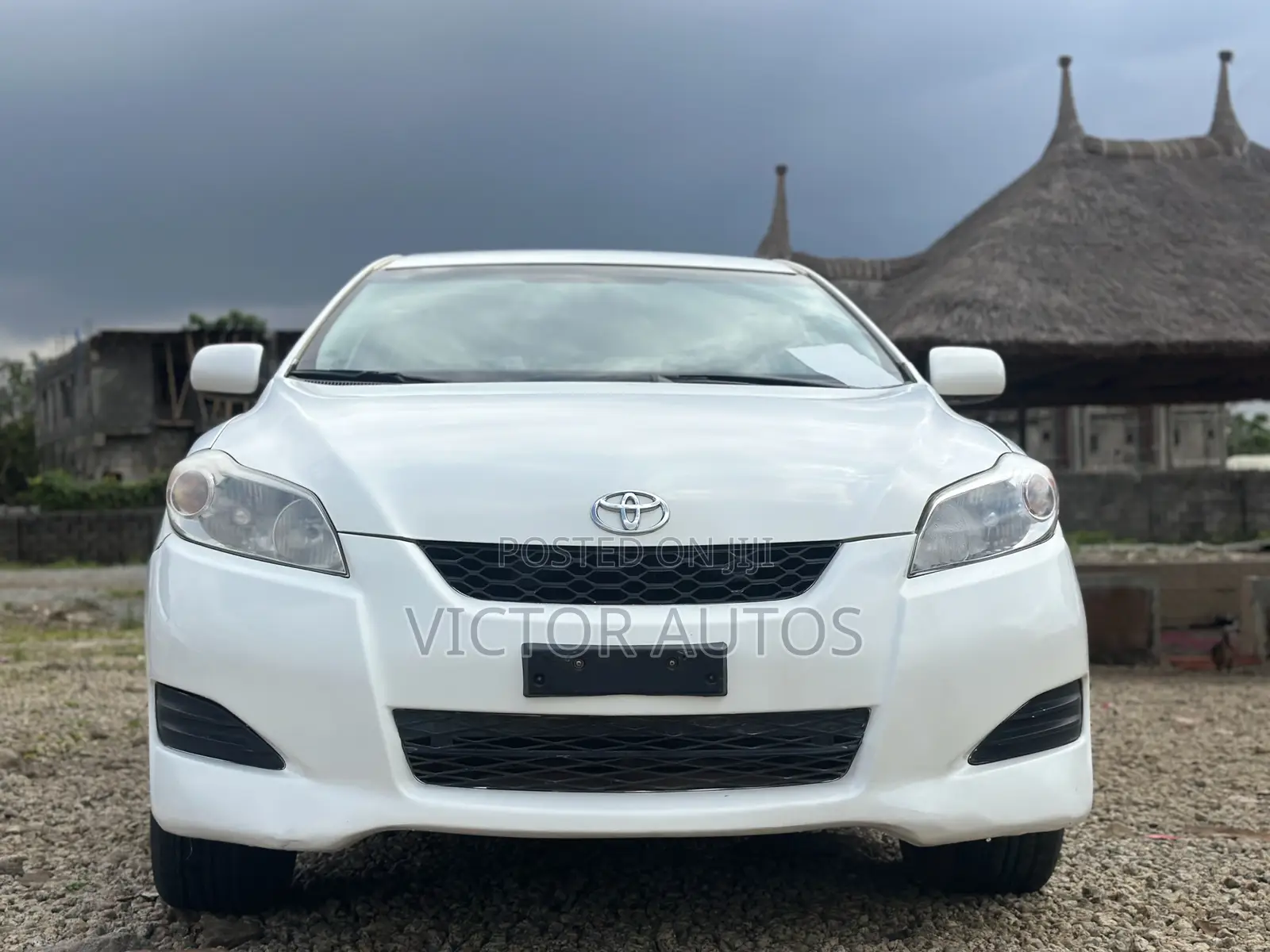 Toyota Matrix 2010 White