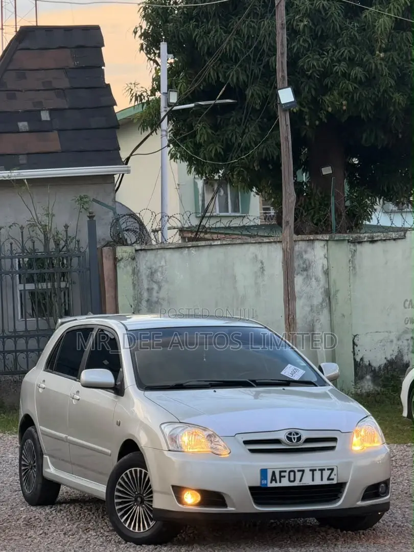 Toyota Corolla 2007 Silver