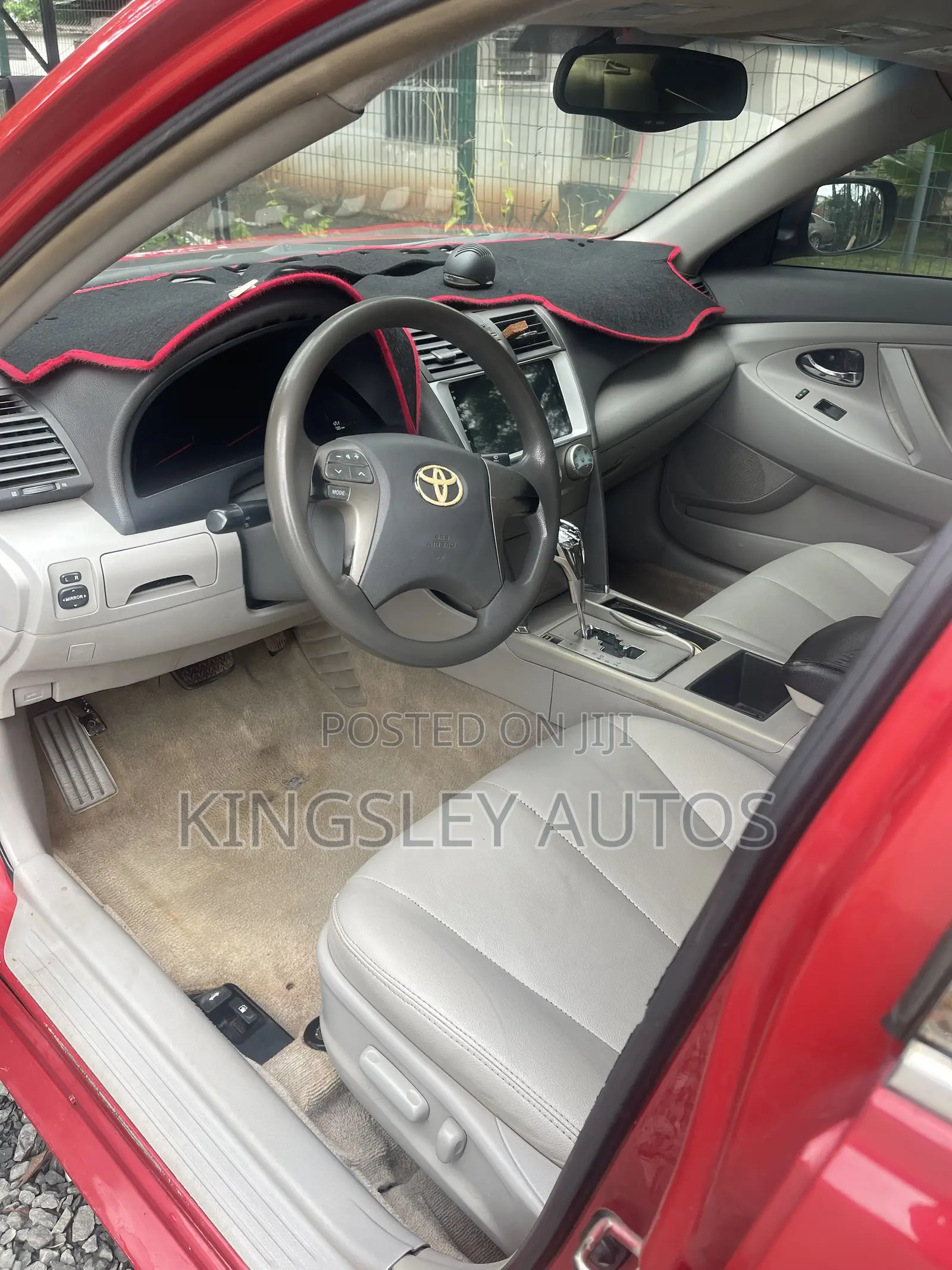 Toyota Camry 2010 Red