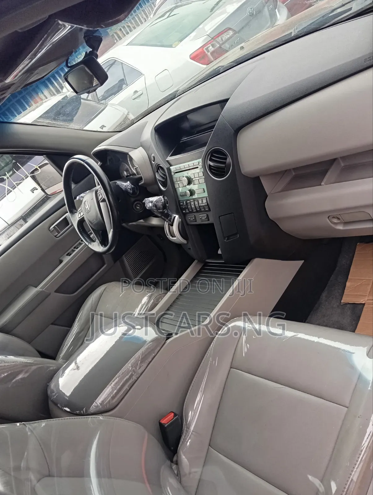 Honda Pilot LX 4dr SUV (3.5L 6cyl 5A) 2012 Black