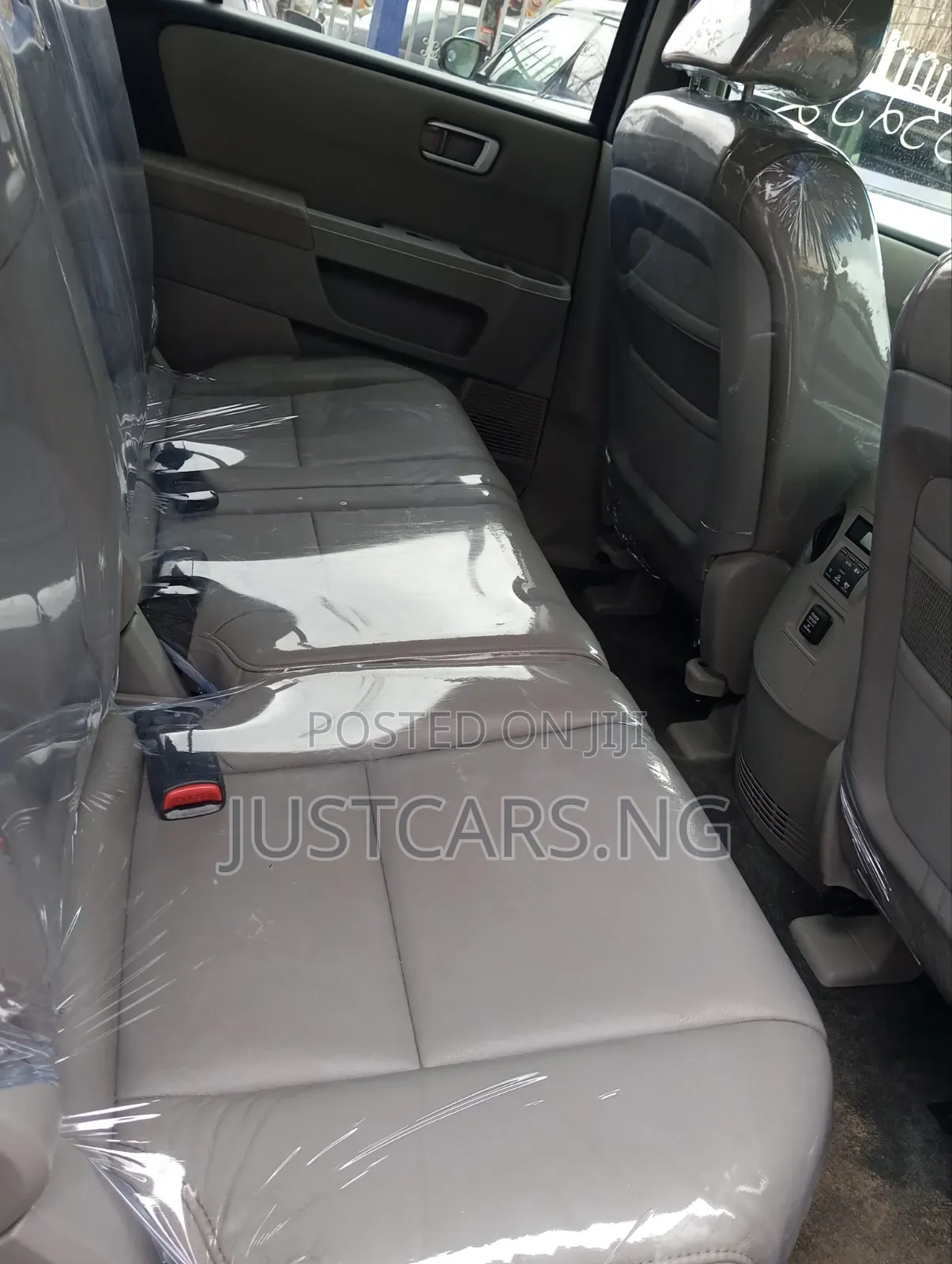 Honda Pilot LX 4dr SUV (3.5L 6cyl 5A) 2012 Black