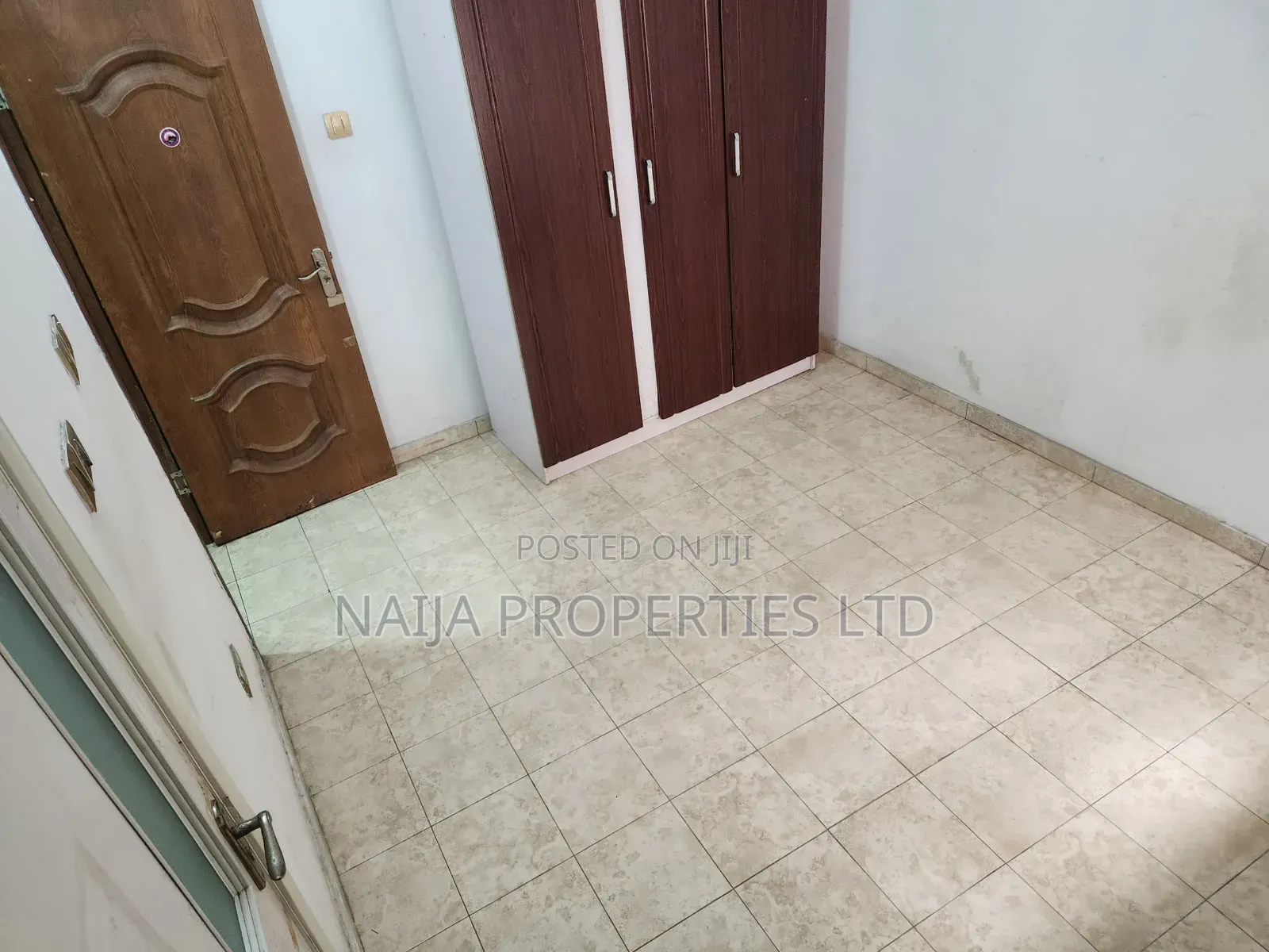 3bdrm Apartment in Lekki Conservation, Chevron for rent