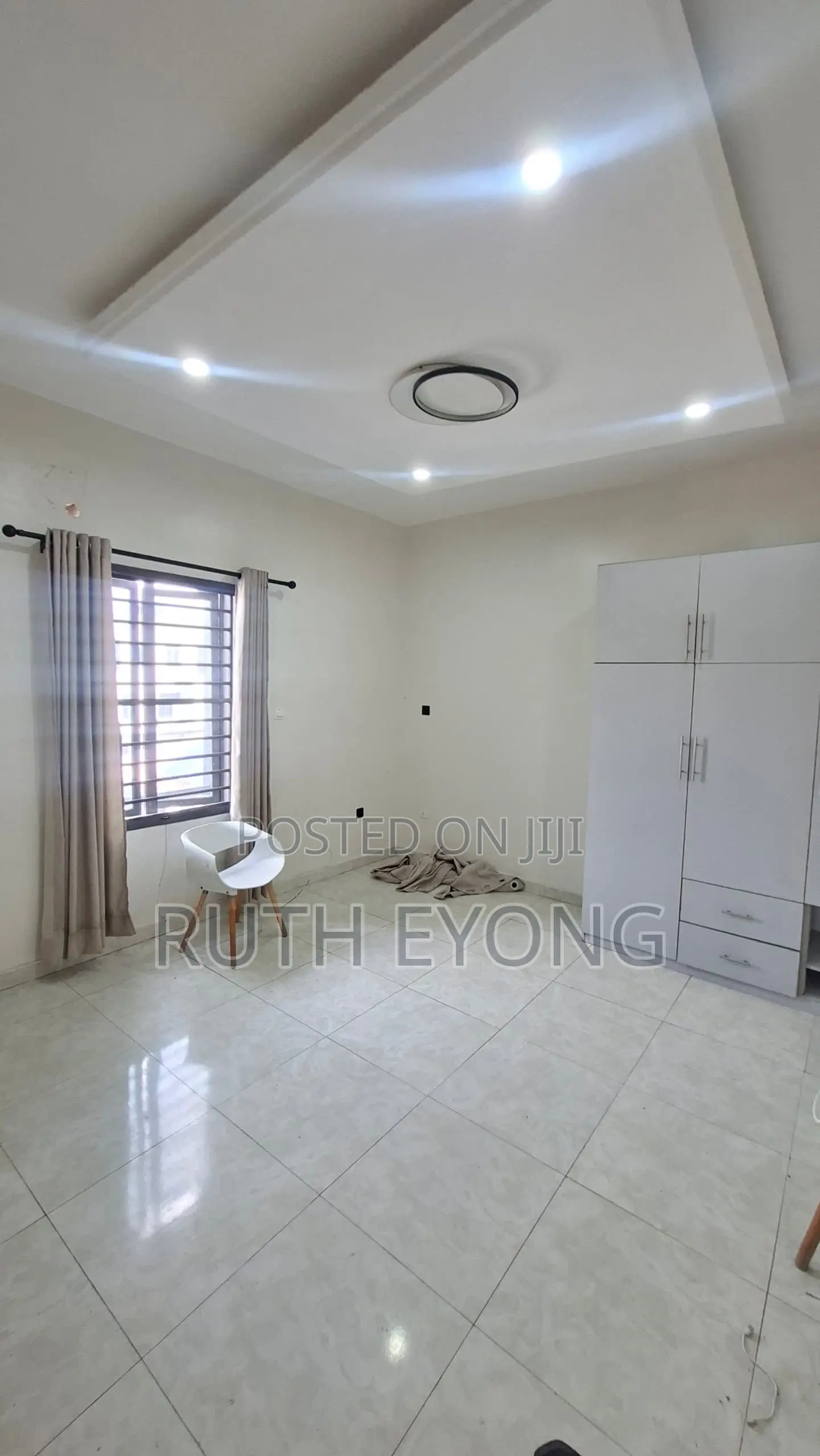 2bdrm Apartment in Ilasan, Ikate for rent