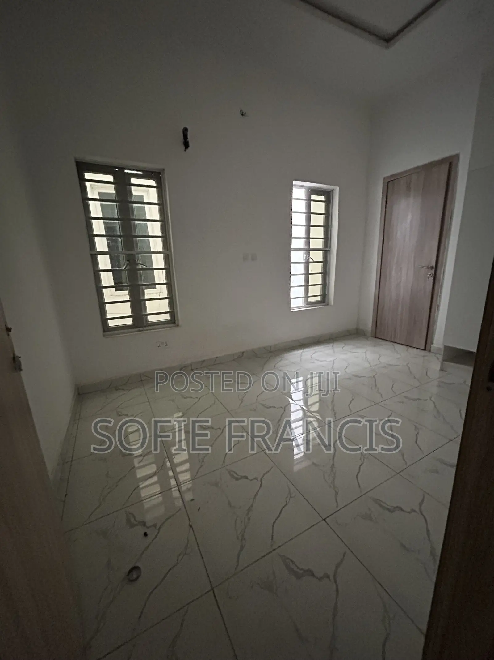 4bdrm Duplex in Harris Drive, VGC / Ajah for rent