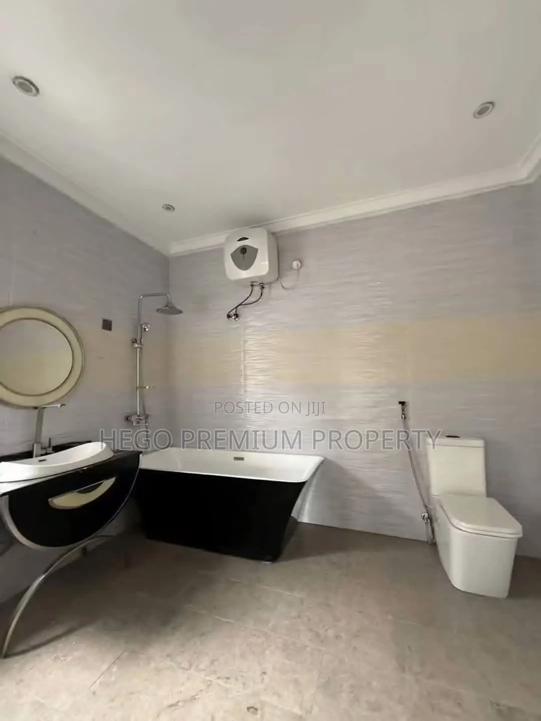 4bdrm Duplex in Estate, Obio-Akpor for sale
