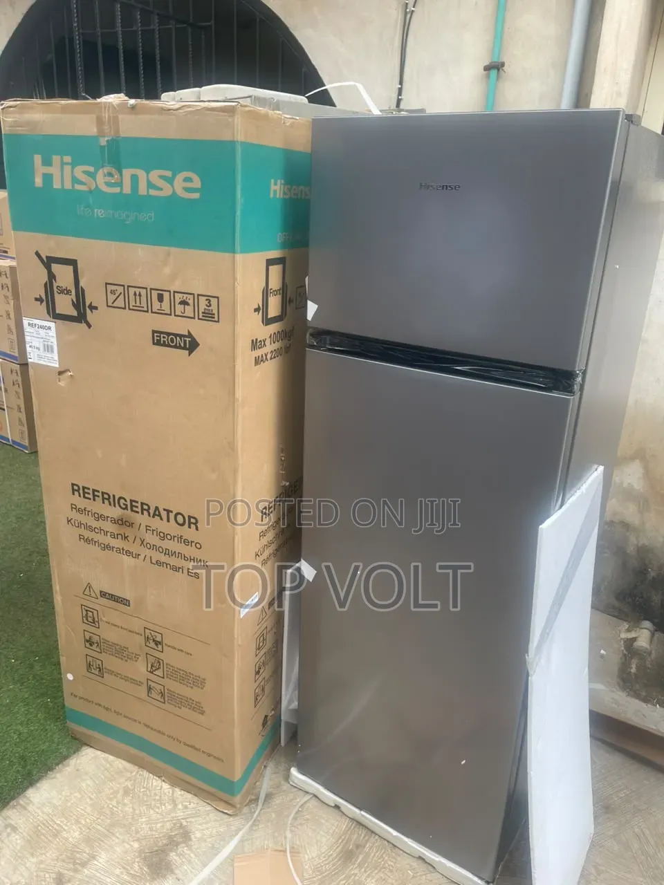 Hisense 240L Double Door Top Freezer Fridge