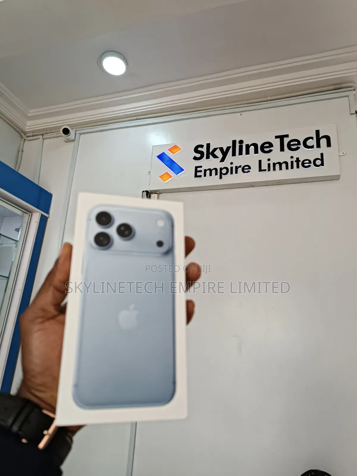 New Apple iPhone 18 Pro Max 512 GB Blue