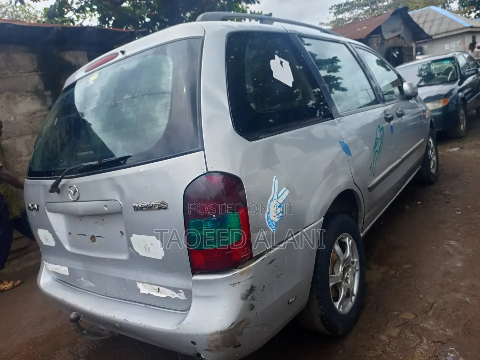 Mazda MPV 1999 Silver