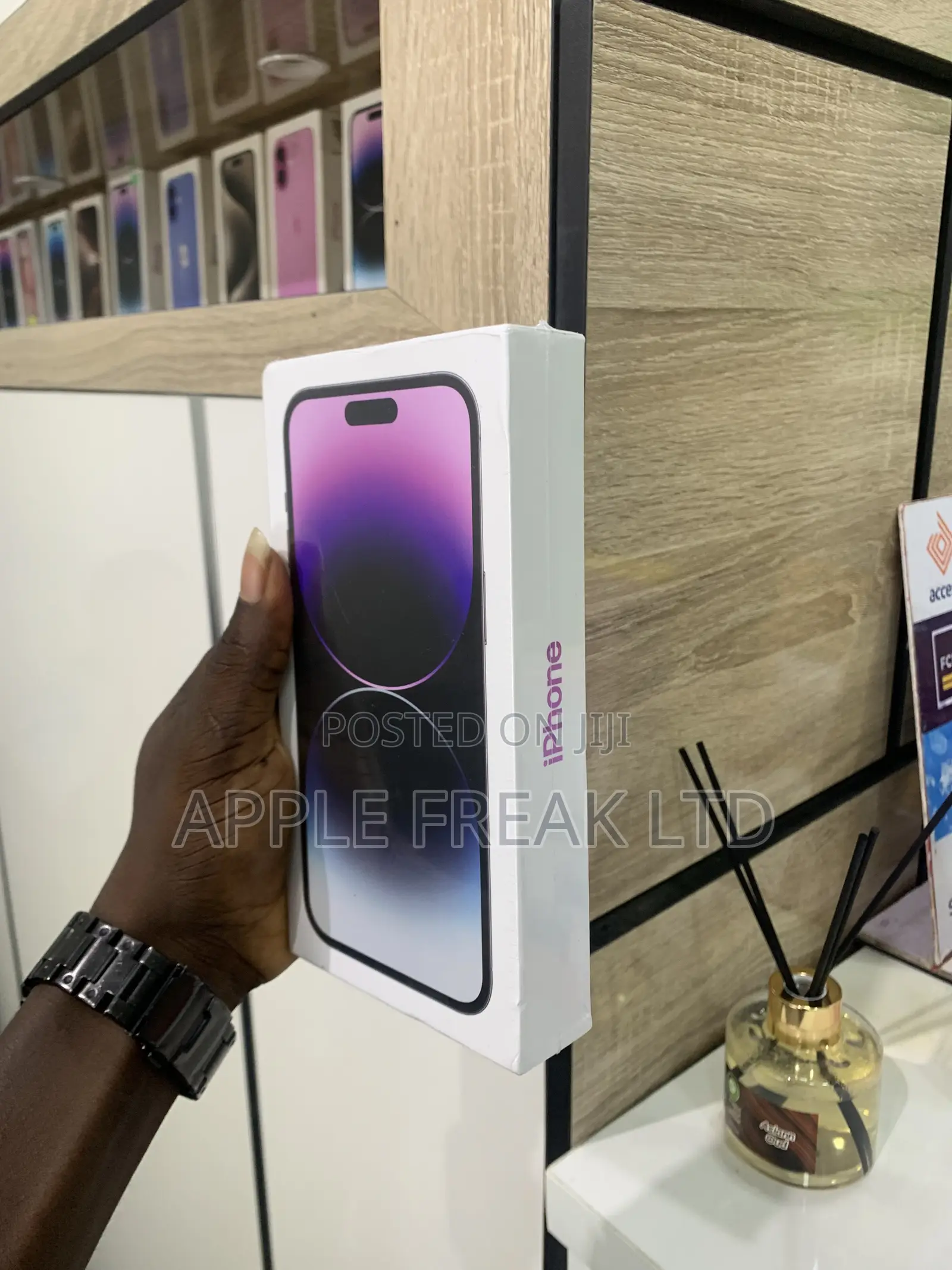 New Apple iPhone 14 Pro Max 256 GB Purple