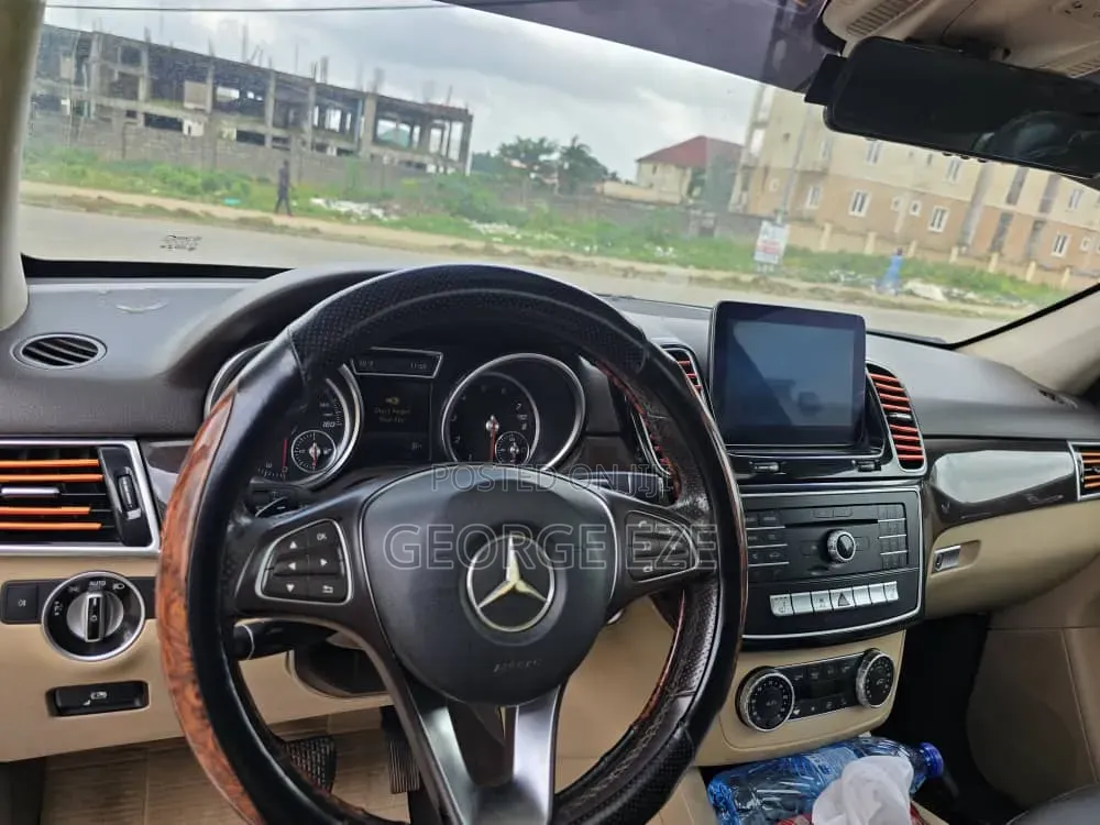 Mercedes-Benz GLE-Class GLE 350 2016 White
