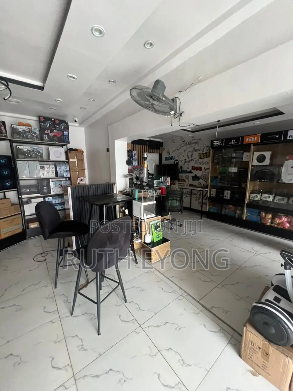 Luxury Shop