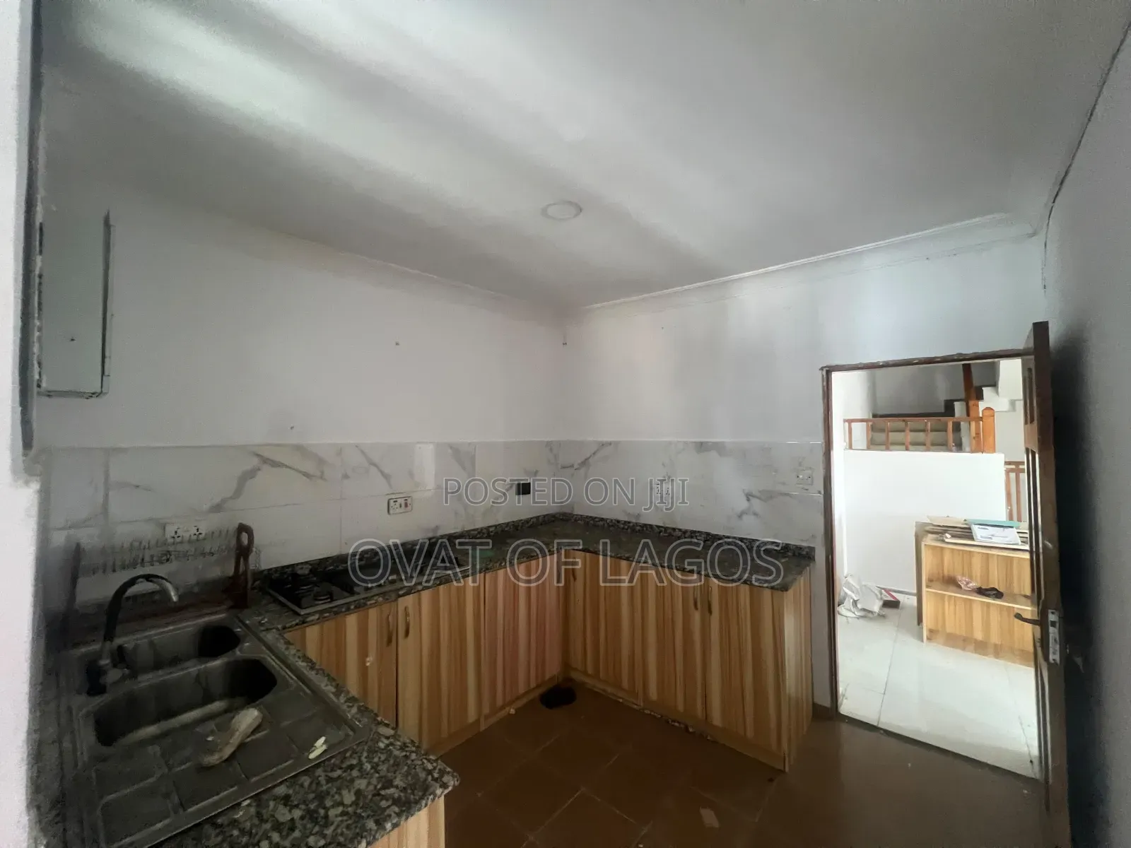 4bdrm Maisonette in Parkview Estate for rent
