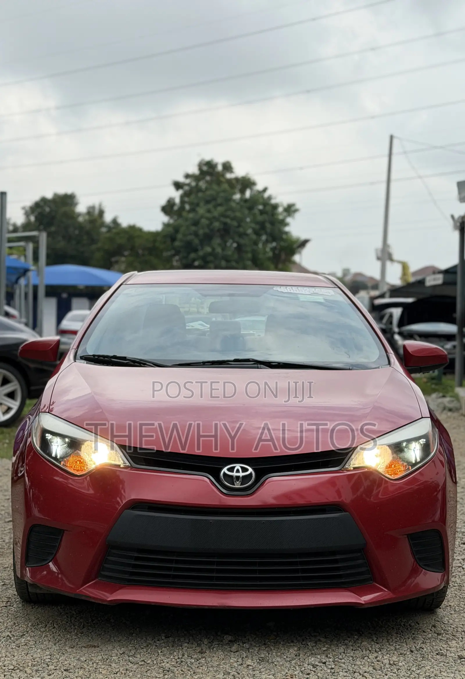 Toyota Corolla LE 4dr Sedan (1.8L 4cyl CVT) 2014 Red