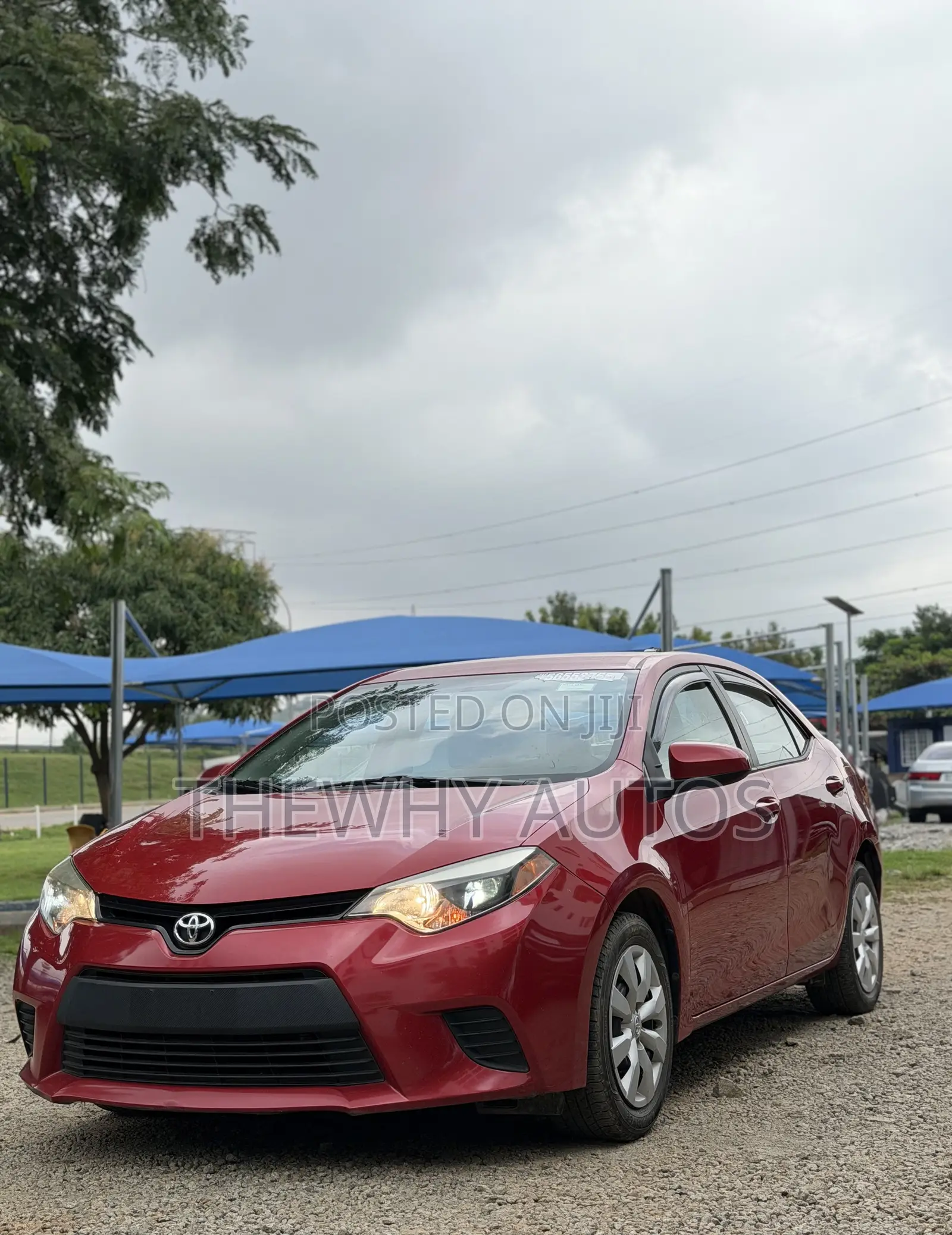 Toyota Corolla LE 4dr Sedan (1.8L 4cyl CVT) 2014 Red