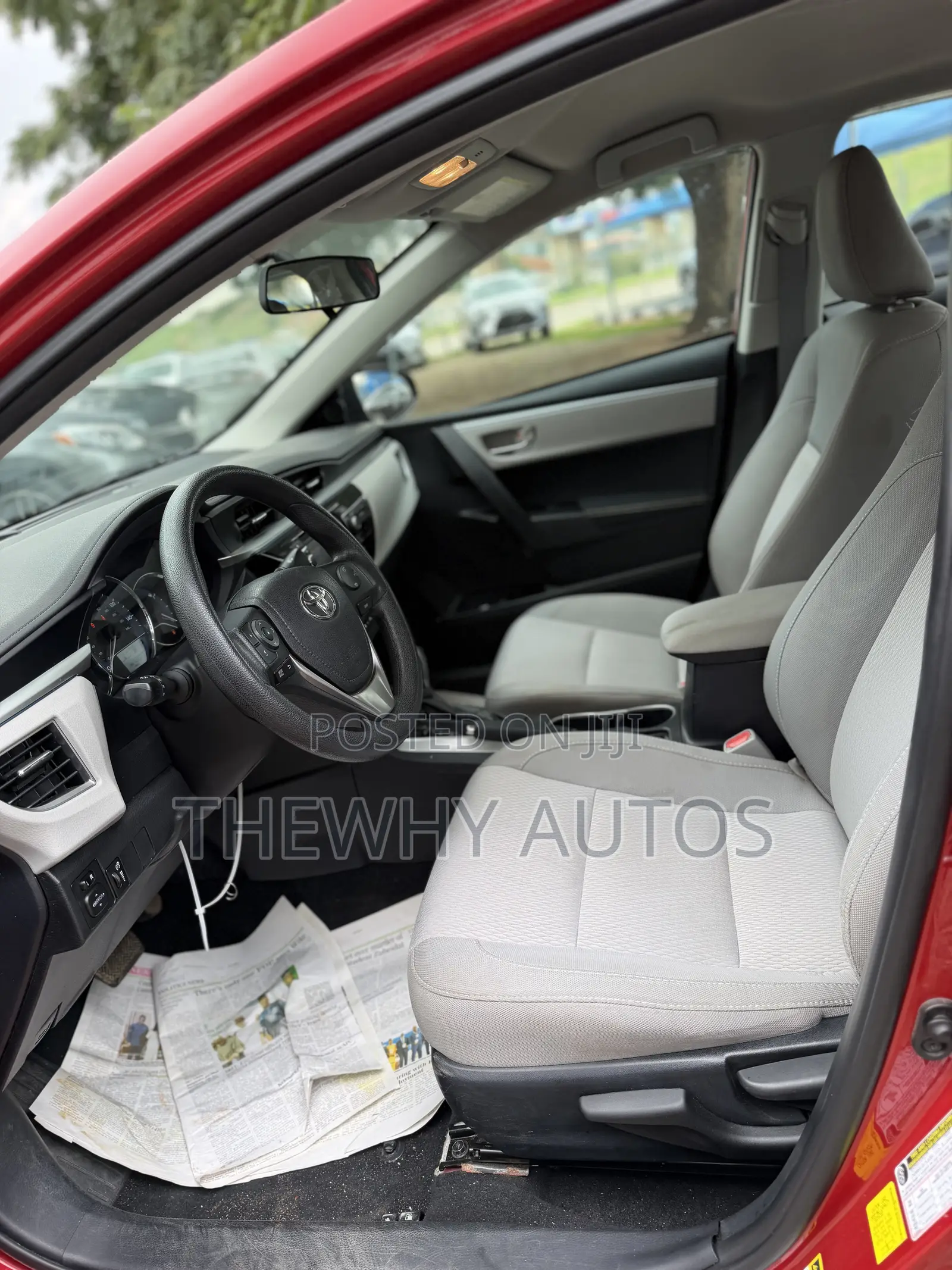 Toyota Corolla LE 4dr Sedan (1.8L 4cyl CVT) 2014 Red