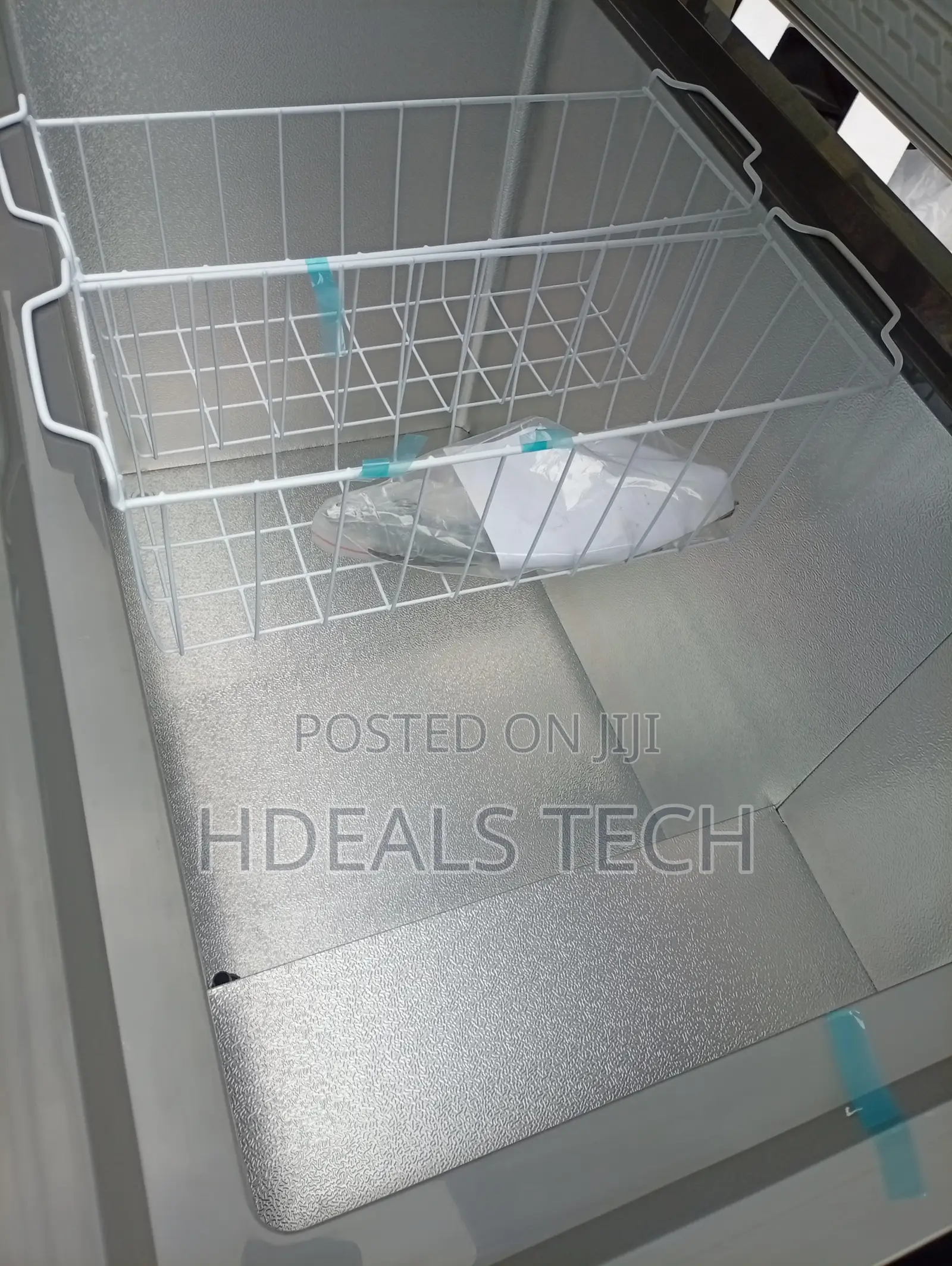 Brand New Skyrun Chest Freezer With Super Freezing Function