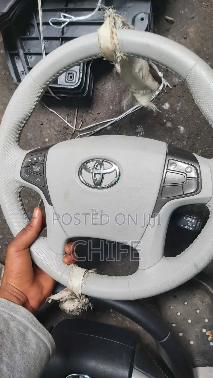 Tokunbo Steering Wheel for Toyota Sienna 2012