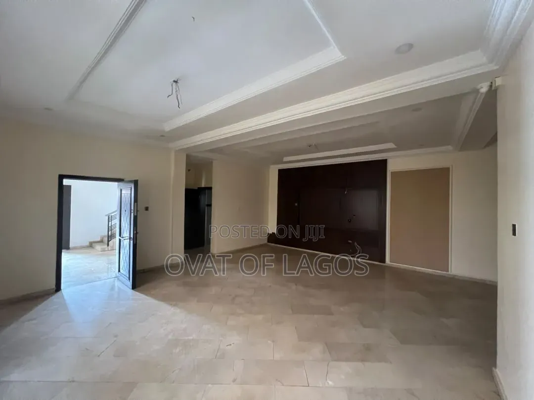 4bdrm Apartment in Parkview Estate for rent