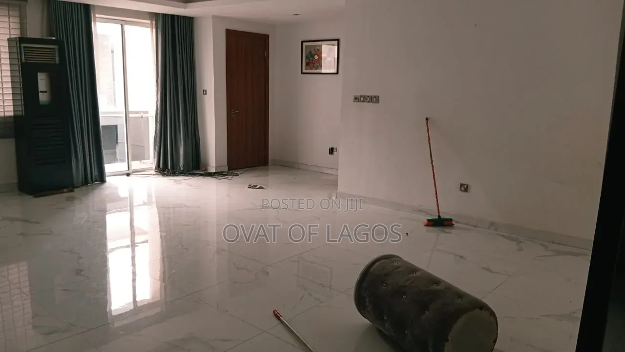 3bdrm Apartment in Parkview Estate for sale