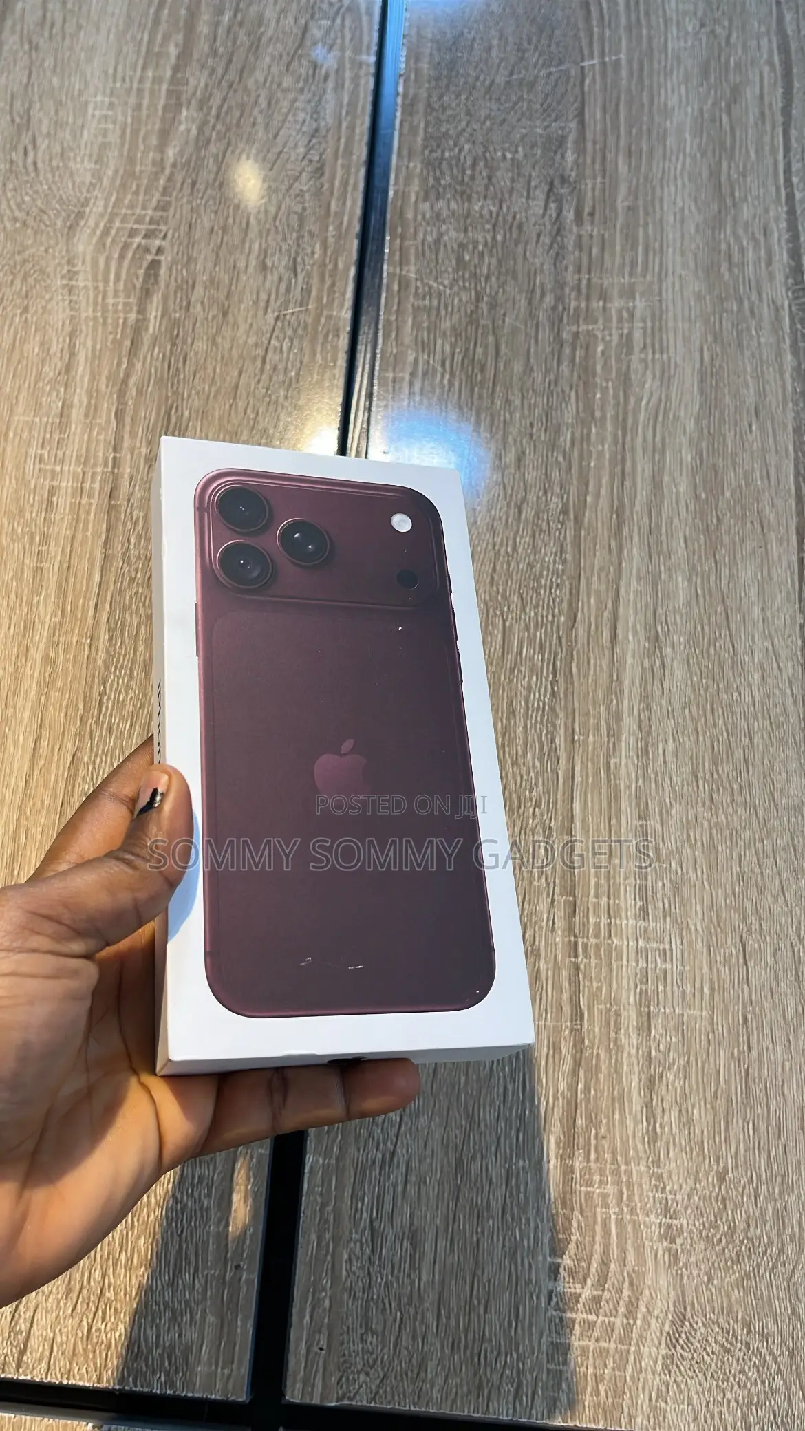 New Apple iPhone 18 Pro Max 256 GB Red
